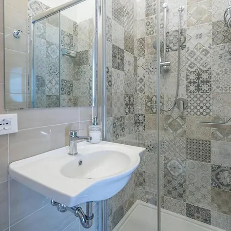 Casa Gege', For Up To 5 Guests, Shared Pool, Center Apartamento *